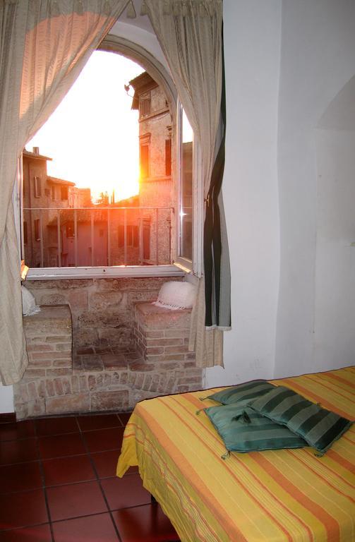 Residenza Turrena Aparthotel Περούτζια Δωμάτιο φωτογραφία