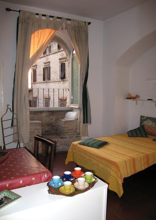 Residenza Turrena Aparthotel Περούτζια Δωμάτιο φωτογραφία